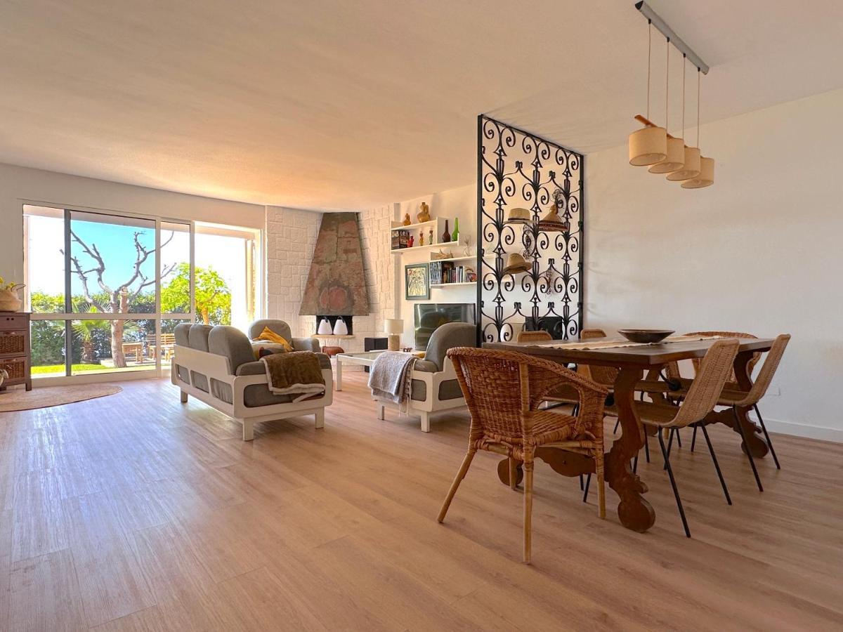 Villa Alboran Beachfront 9Pax トレ・デ・ベナガルボン エクステリア 写真